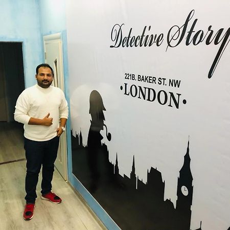 Sherlock Holmes Hostel Baku Ngoại thất bức ảnh