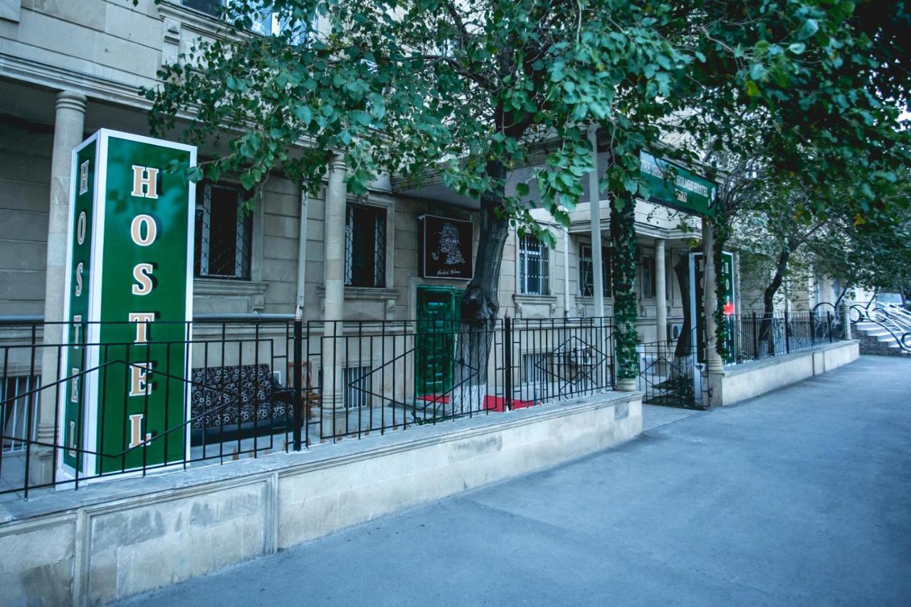 Sherlock Holmes Hostel Baku Ngoại thất bức ảnh