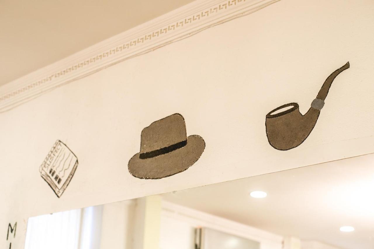 Sherlock Holmes Hostel Baku Ngoại thất bức ảnh